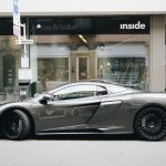 Quanto costa davvero noleggiare una supercar per un giorno