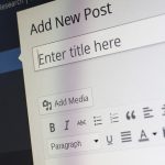 Hook nei post organici: come aprire un contenuto senza trasformarlo in clickbait